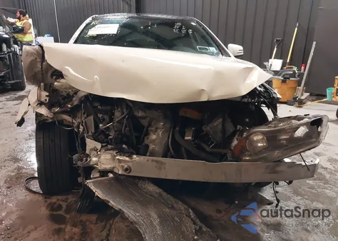 2019 Mercedes-Benz Cla 250 4Matic из США, поврежденный, VIN WDDSJ4GB2KN728029